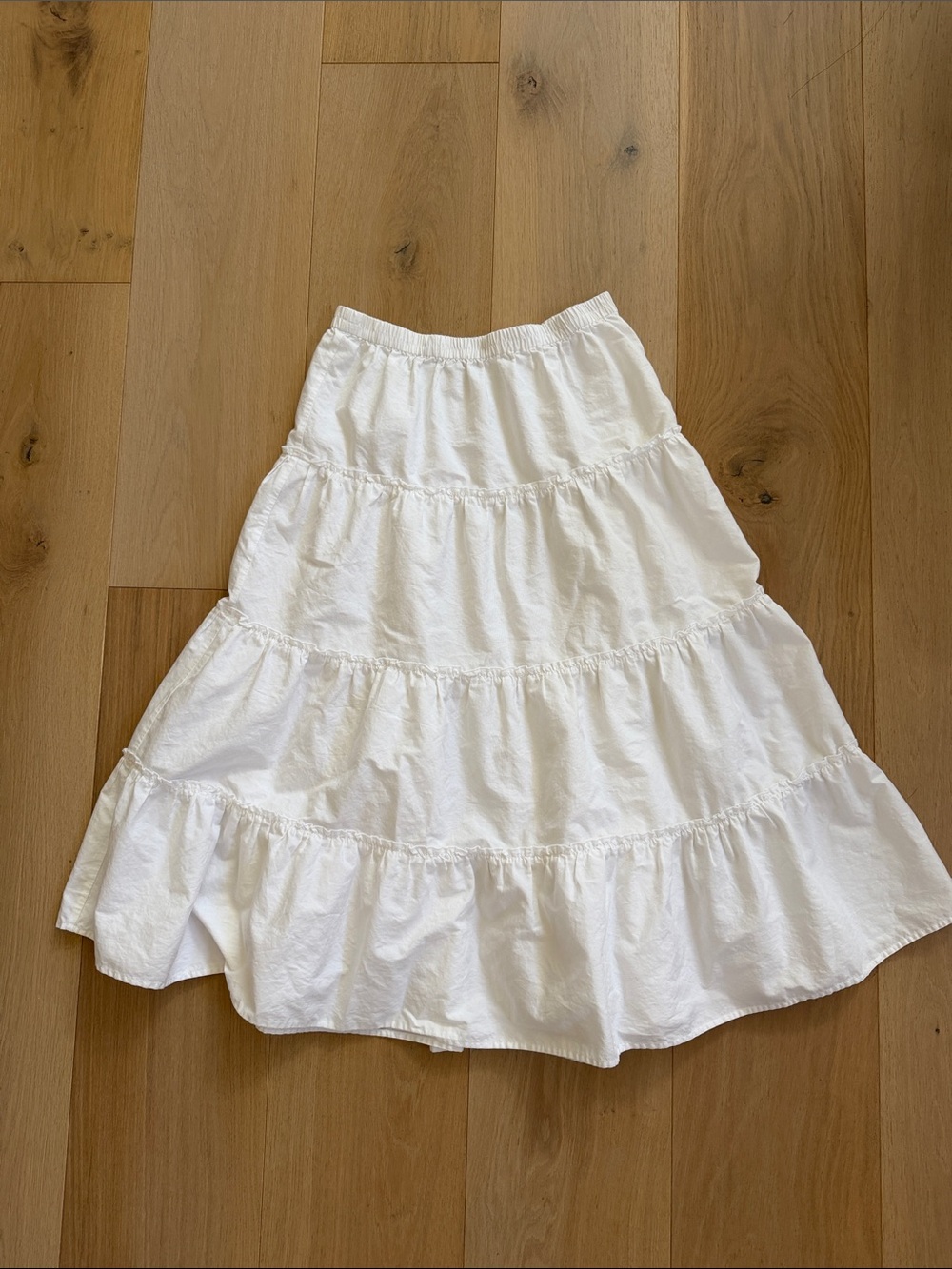 Aritzia Mars Tiered Skirt